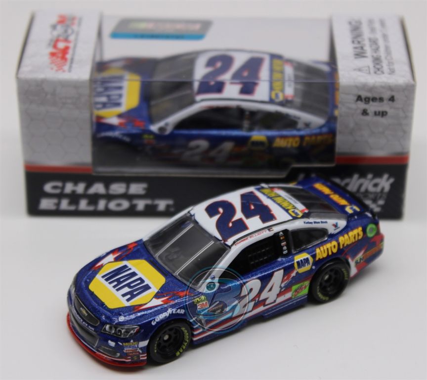 Chase Elliott 2017 NAPA Patriotic 1:64 Nascar Diecast