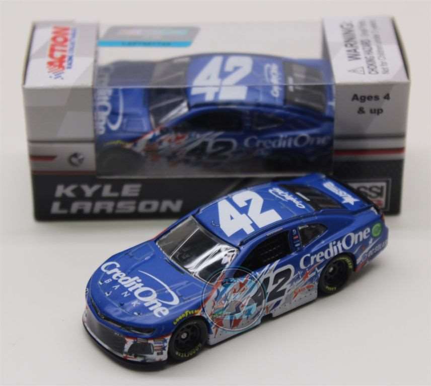 kyle larson chicagoland diecast